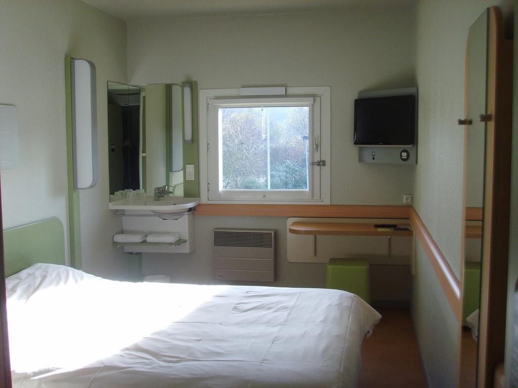 Ibis Budget L'Isle Adam Cameră foto