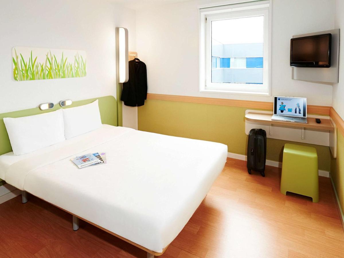 Ibis Budget L'Isle Adam Exterior foto
